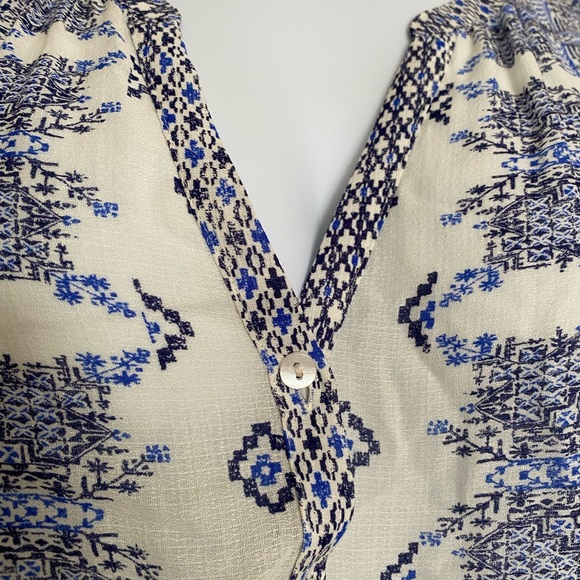 Lucky Brand Geo Tie Top Blouse Tank Size M - Navy Blue and White - Picture 4 of 8